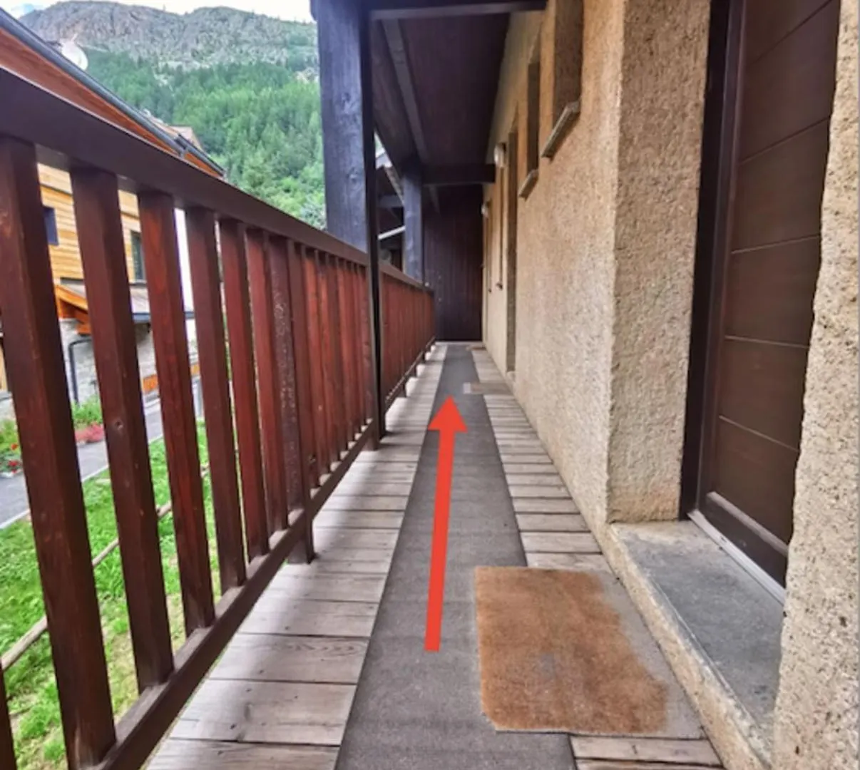 Nice 4-Rooms Duplex With Balcony Le Monêtier-les-Bains 0*,  Γαλλία